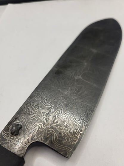 Mosaik Santoku handgeschmiedet mit markanter Damaststruktur