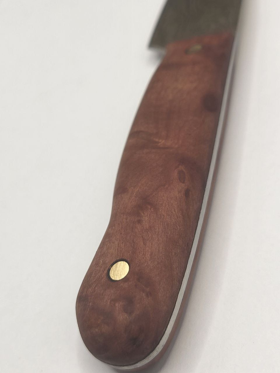 Handgeschmiedetes Gold Edition Jausenmesser für Alltag und feine Schnitte