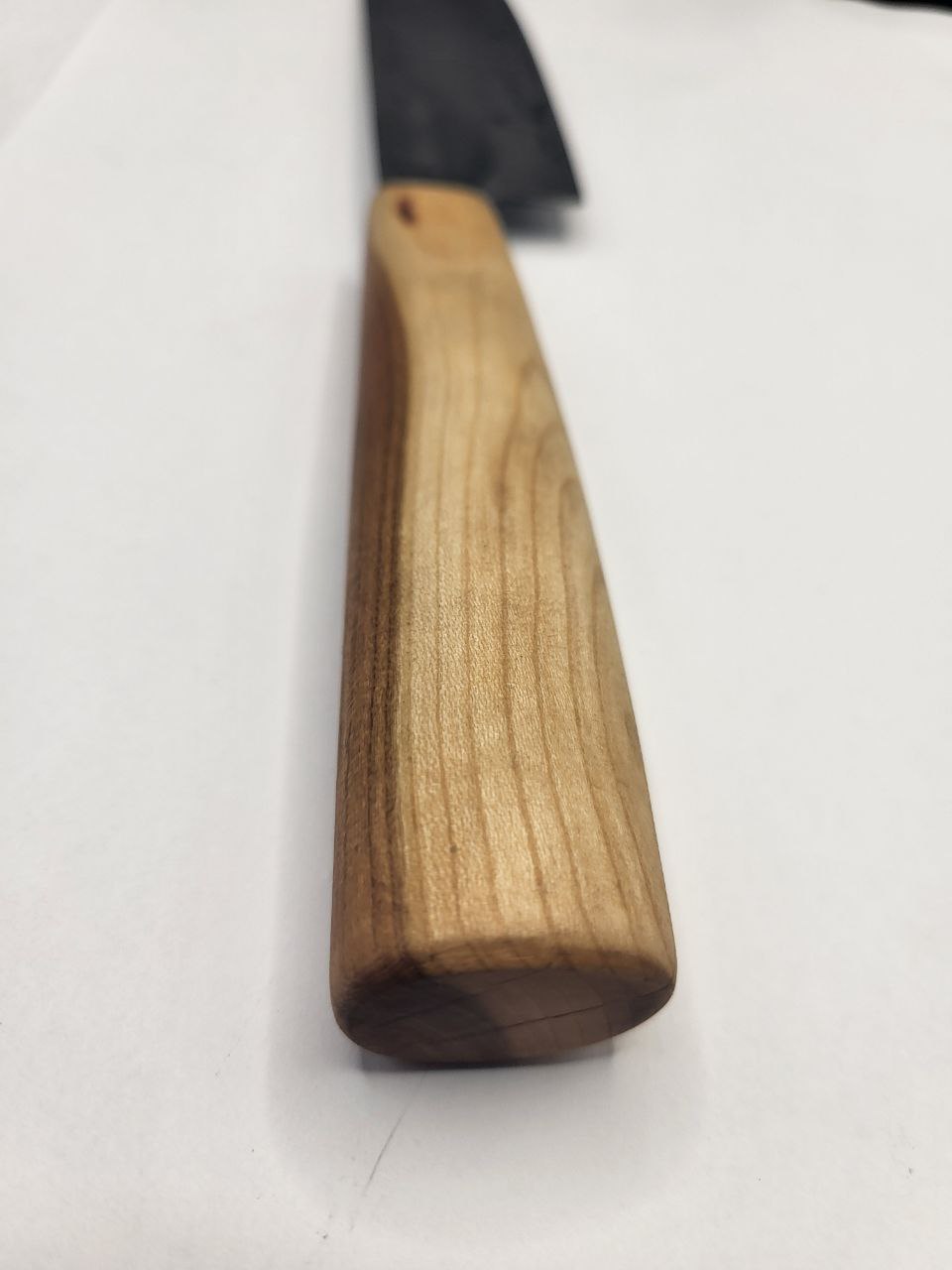 Leichtes Allrounder White Liner mit 175 mm Klinge