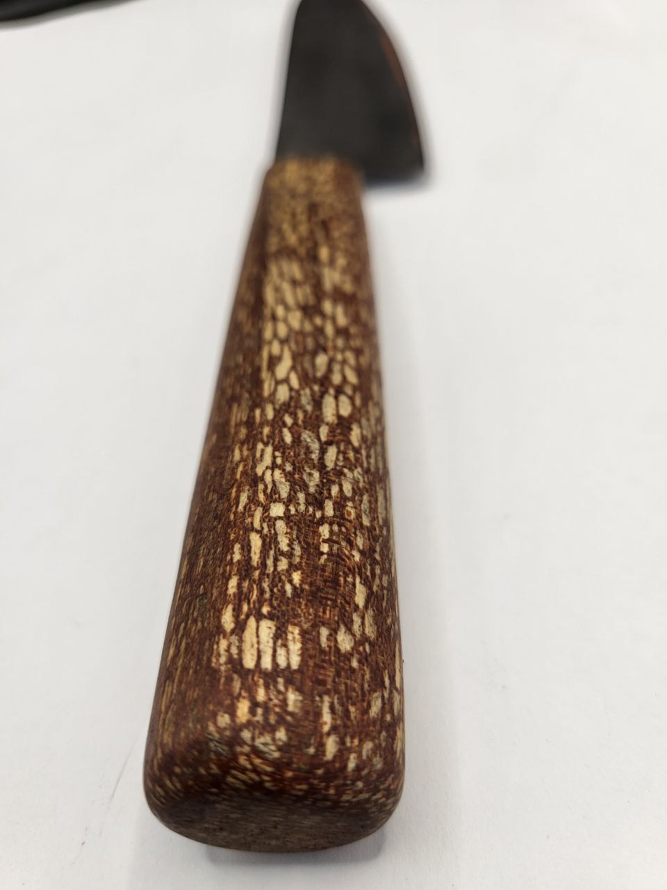 Kompaktes handgeschmiedetes Kl. Allzweckmesser CU Liner mit 147 mm Klinge