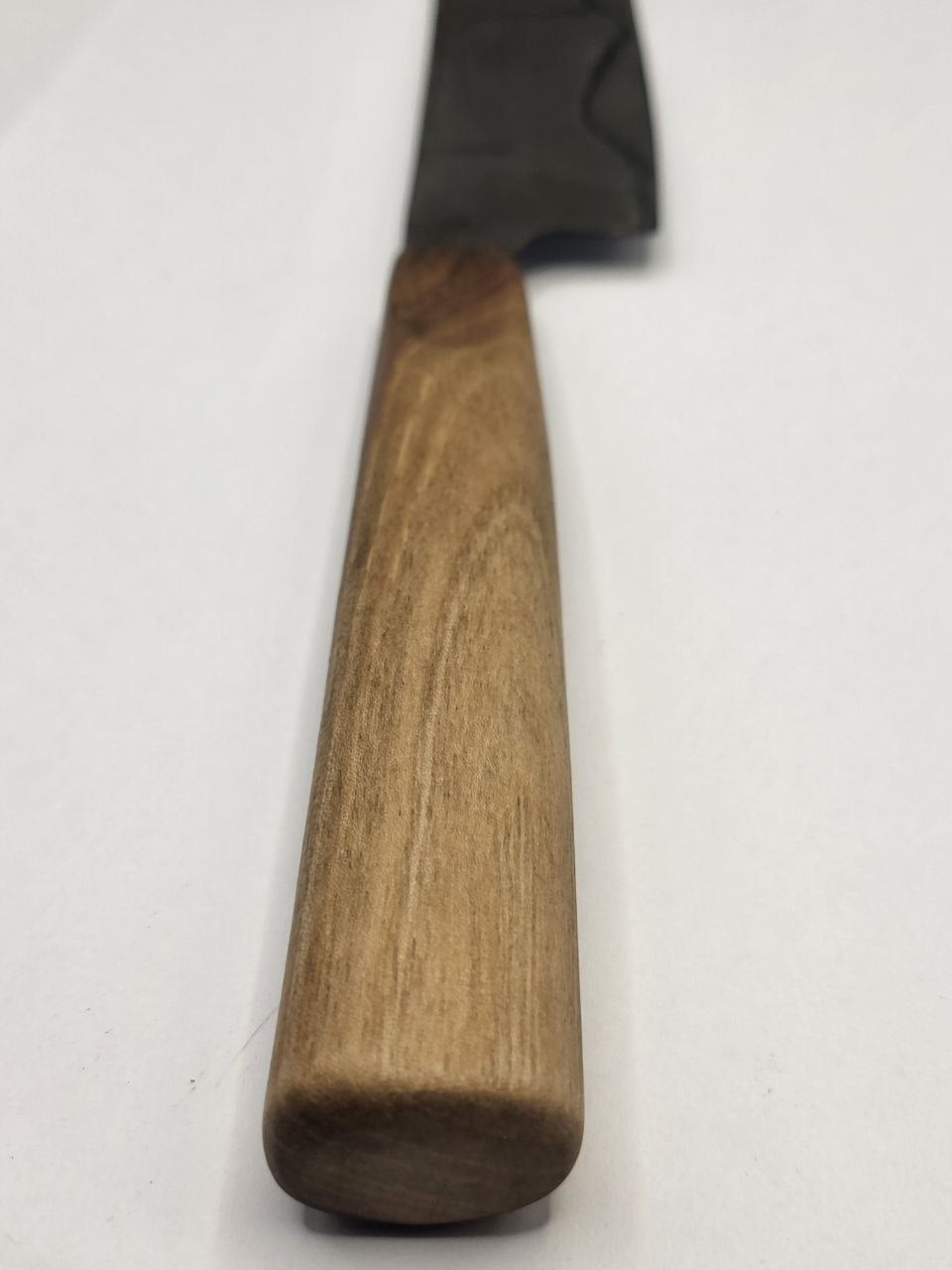 Leichtes handgeschmiedetes Allrounder Rainy Liner mit 180 mm Klinge