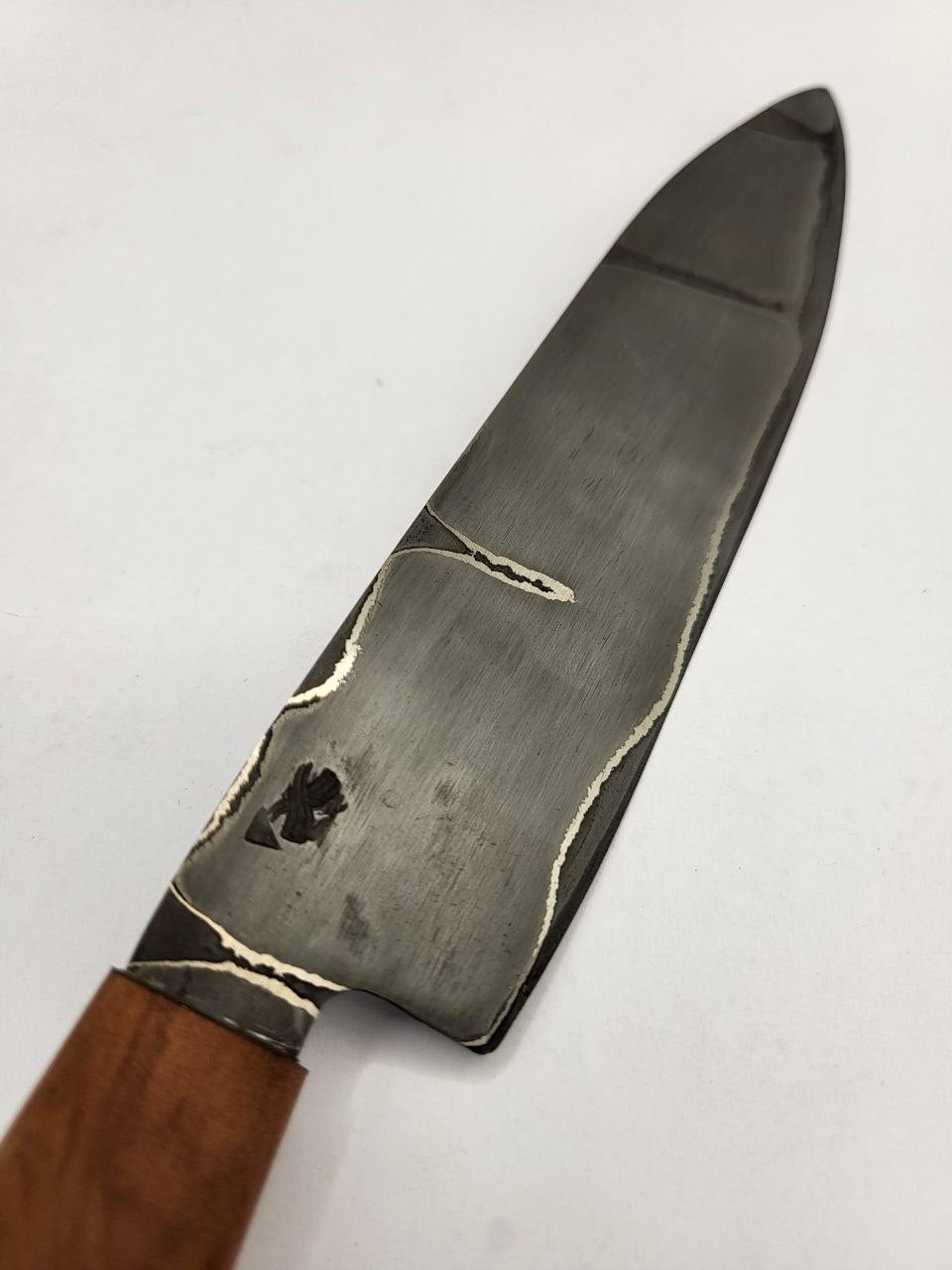 Kl. Allrounder Rainy Liner mit feiner Klinge und markanter Linienoptik