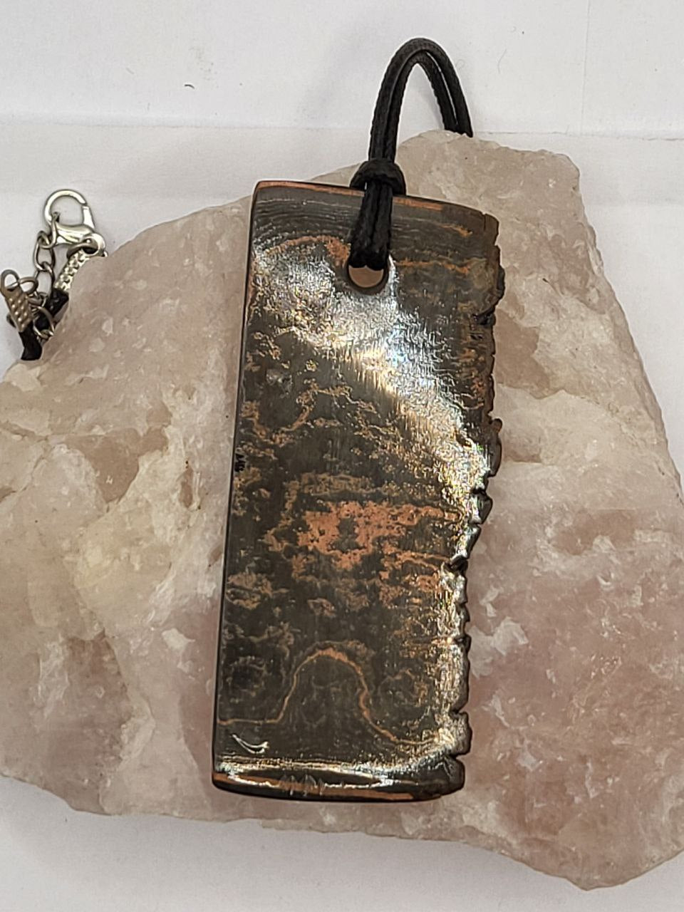 Kupfer-Damast Anhänger Riese