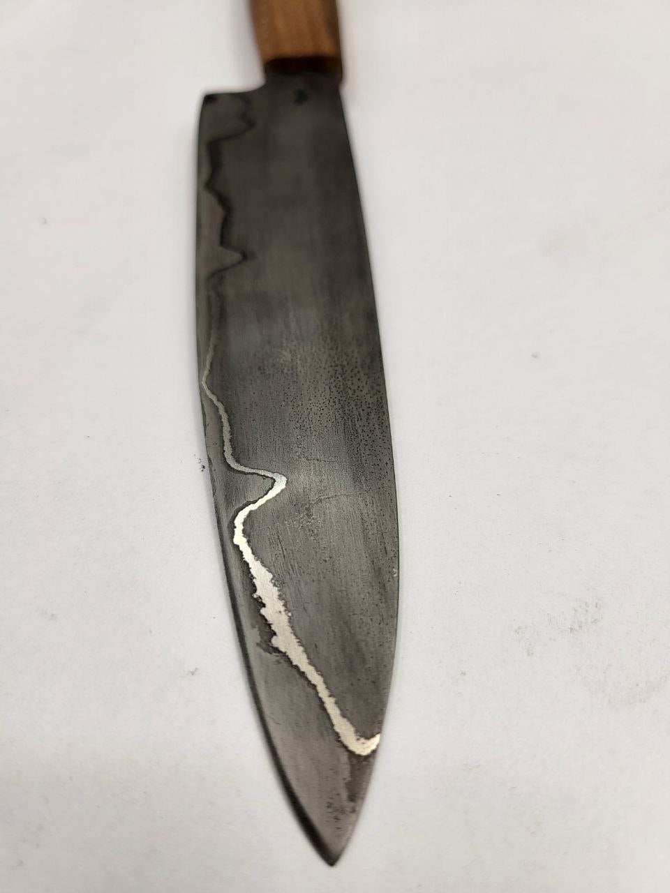 Kl. Allrounder White Liner mit klarer Linienoptik und feiner Klinge