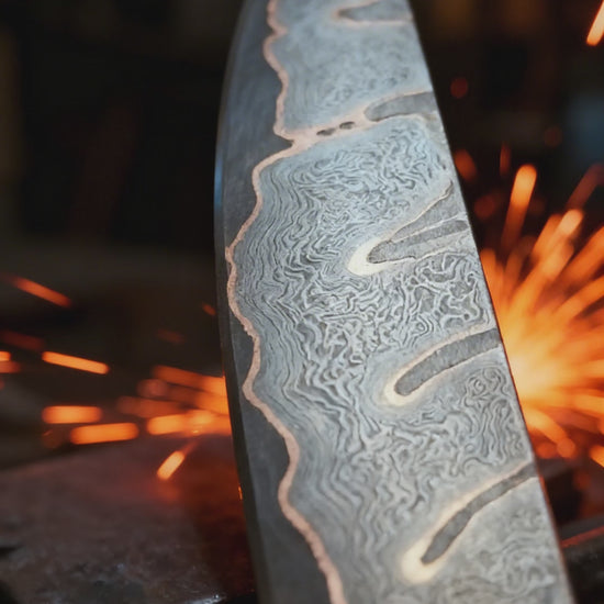 Jausen und Gemüsemesser handgeschmiedet mit Spalted-Tamarin-Griff